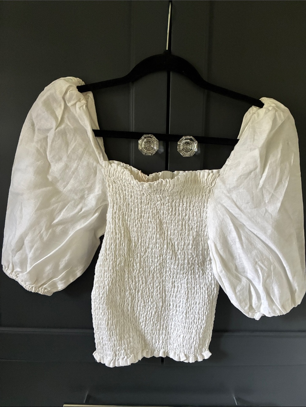 Faherty White Smocked linenPuff Sleeve Blouse - Picture 5 of 6